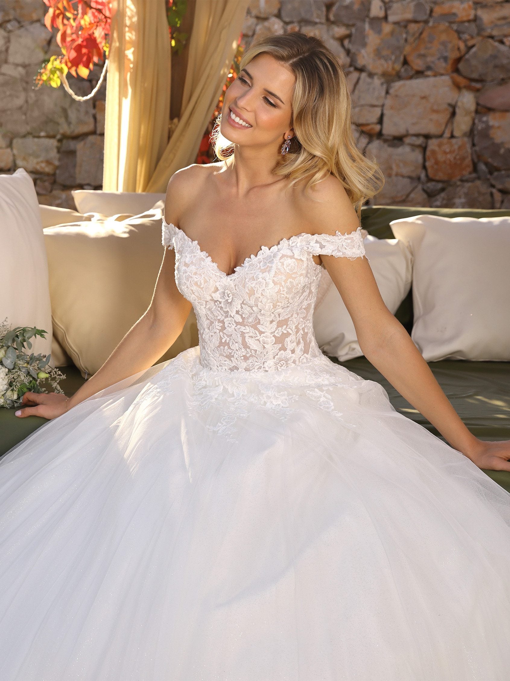 KYNDALL Robe de mariee princesse Ladybird